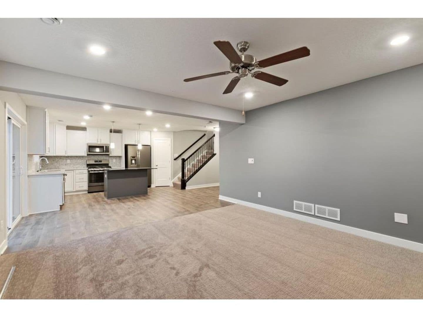 Prior Lake House: 13946 Lupine Tr NE