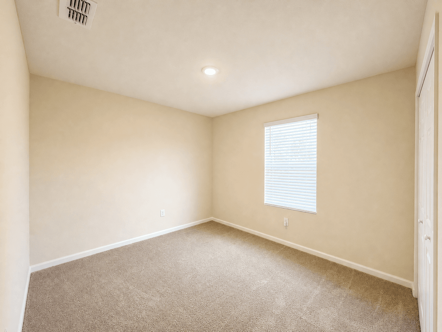 Yulee House: 86440 Shortline Cir