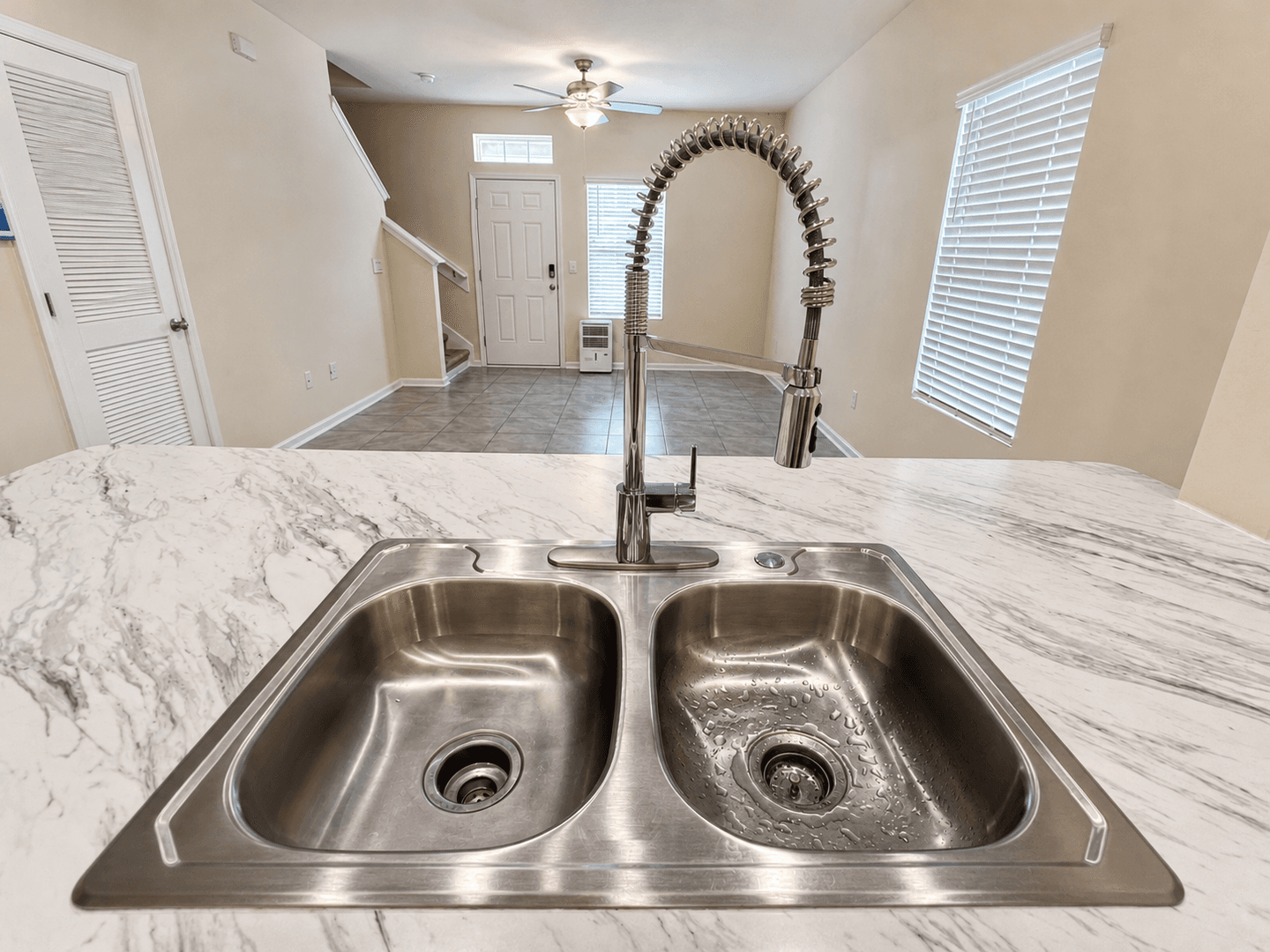 Yulee House: 86440 Shortline Cir