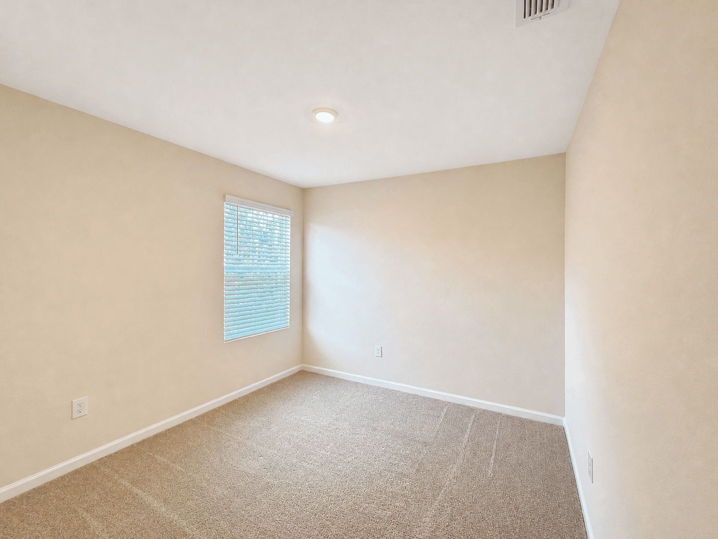 Yulee House: 86440 Shortline Cir