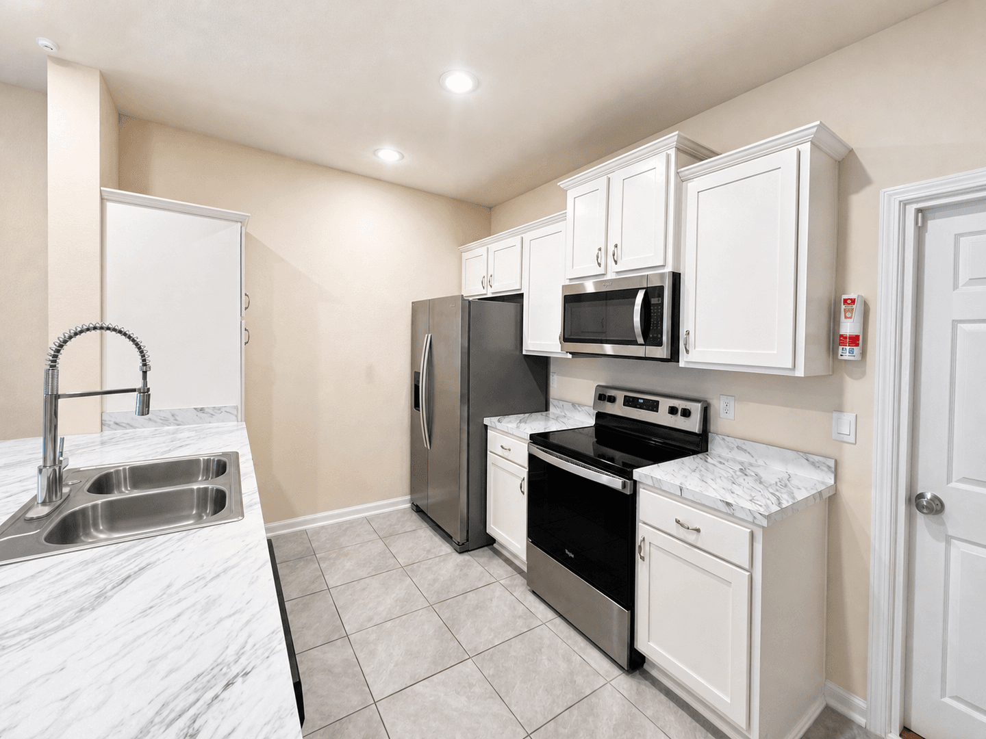 Yulee House: 86440 Shortline Cir