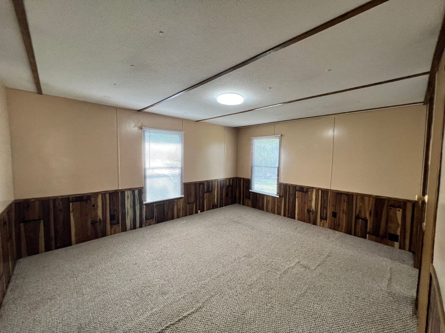 Jacksonville Apartment: 14250 Tiki Lane