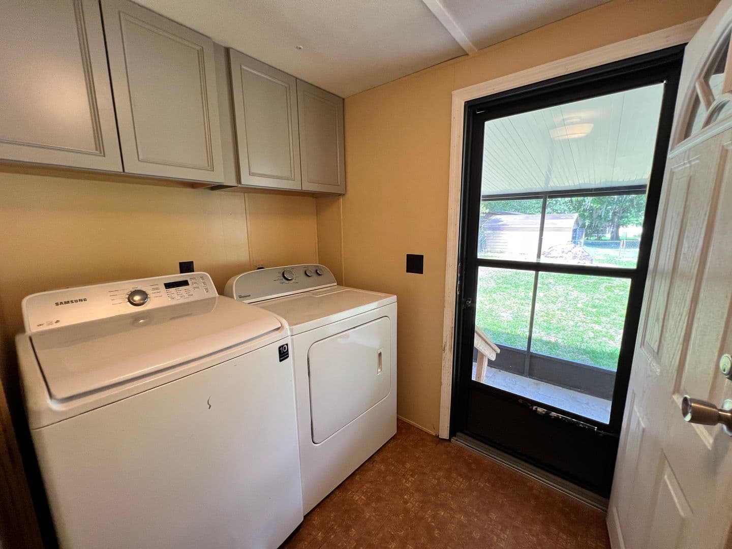Jacksonville Apartment: 14250 Tiki Lane