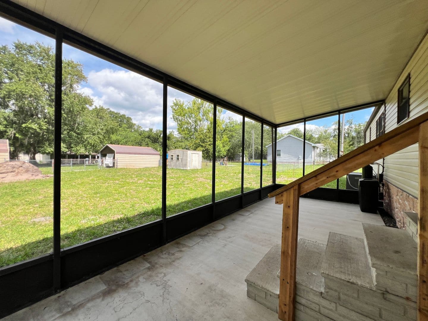 Jacksonville Apartment: 14250 Tiki Lane