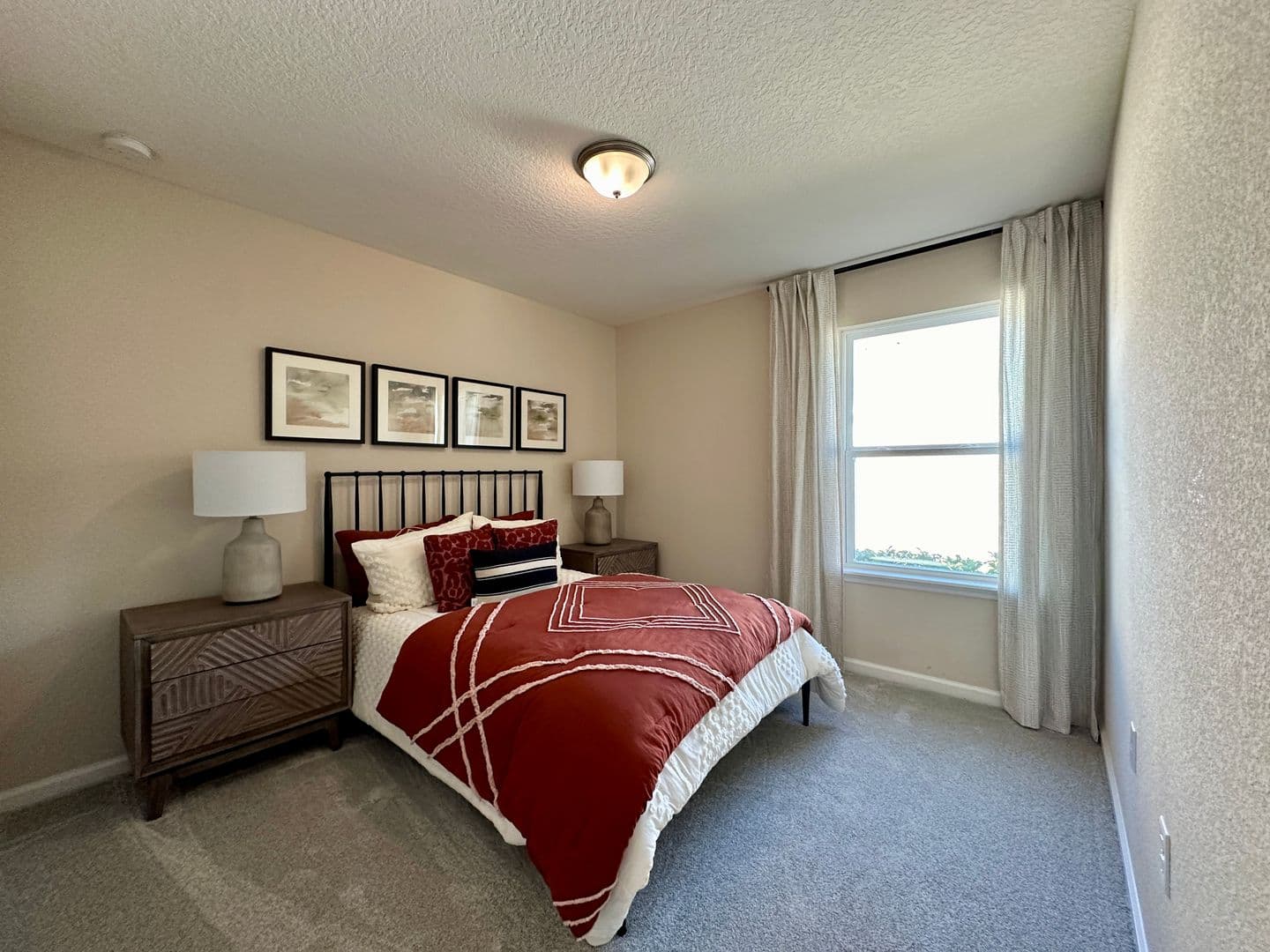 Jacksonville House: 12398 Gillespie Avenue