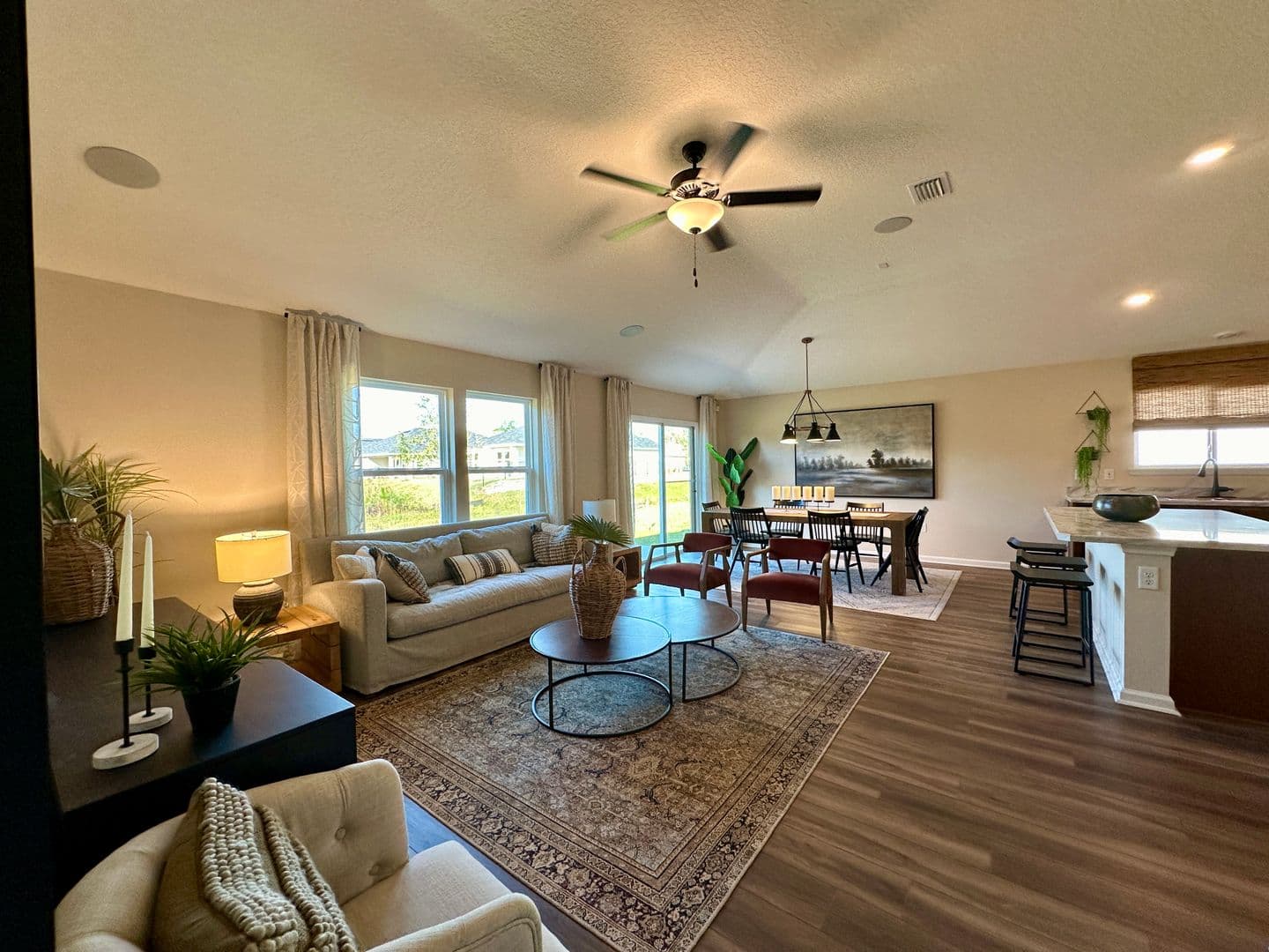 Jacksonville House: 12398 Gillespie Avenue