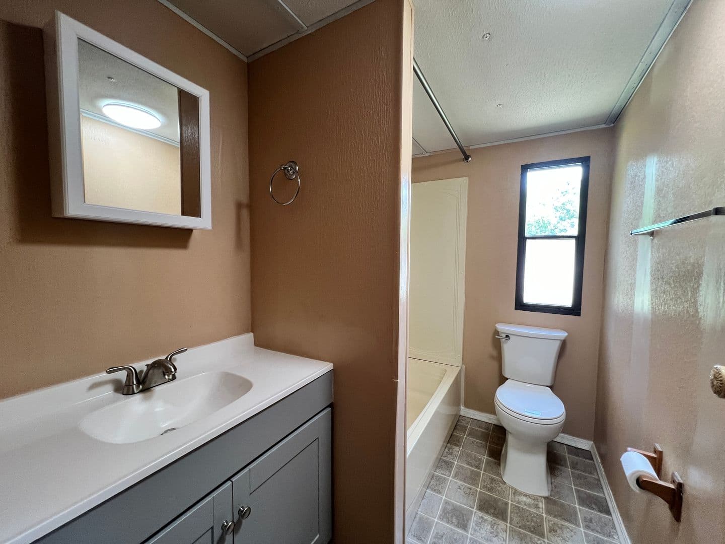 Jacksonville Apartment: 14250 Tiki Lane
