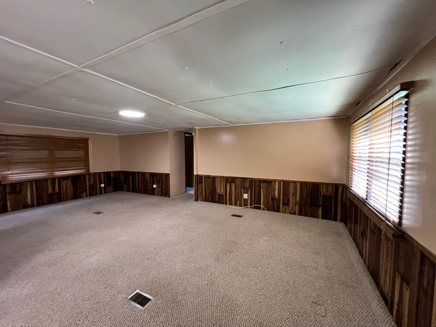 Jacksonville Apartment: 14250 Tiki Lane