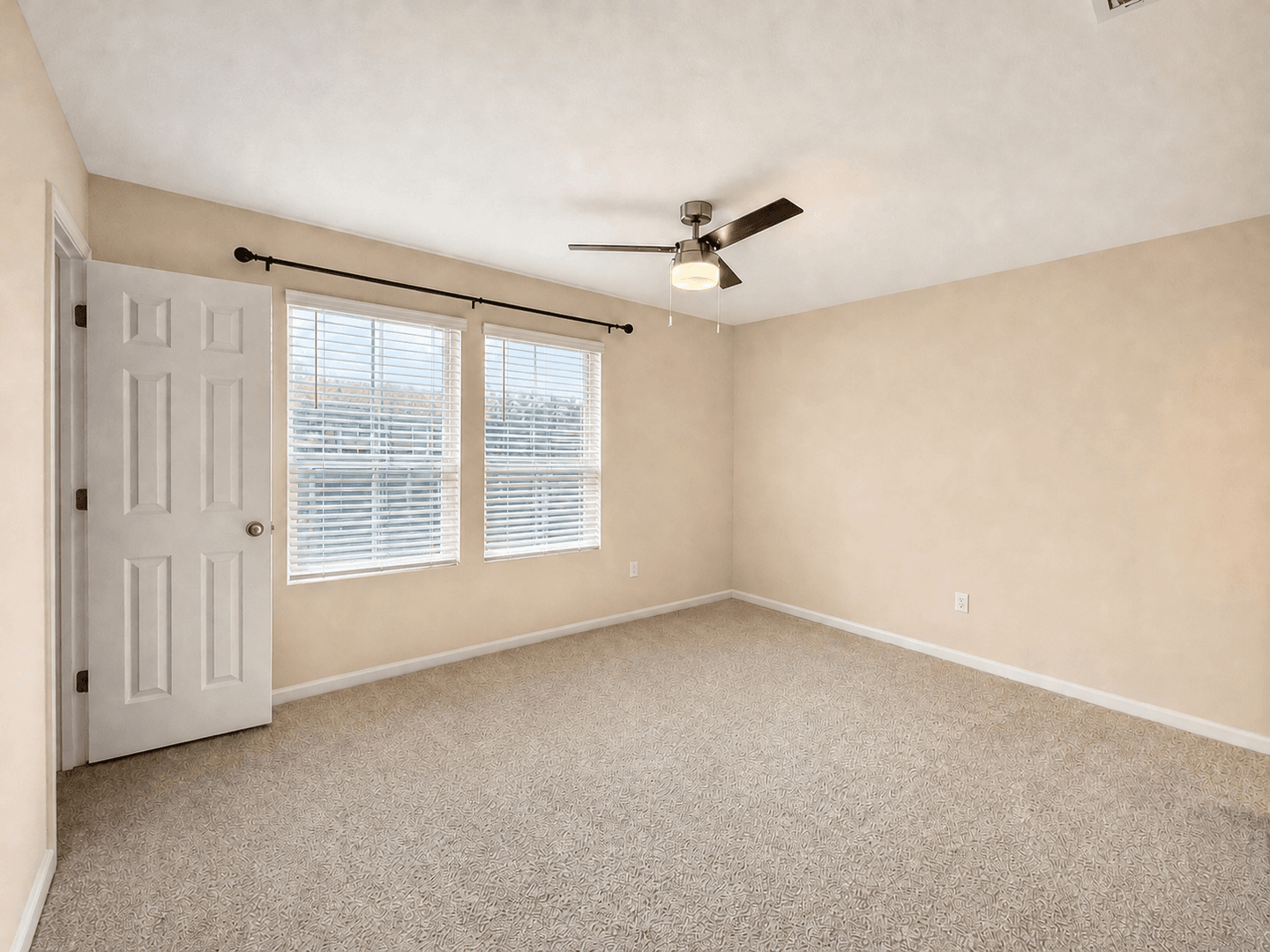 Yulee House: 86440 Shortline Cir