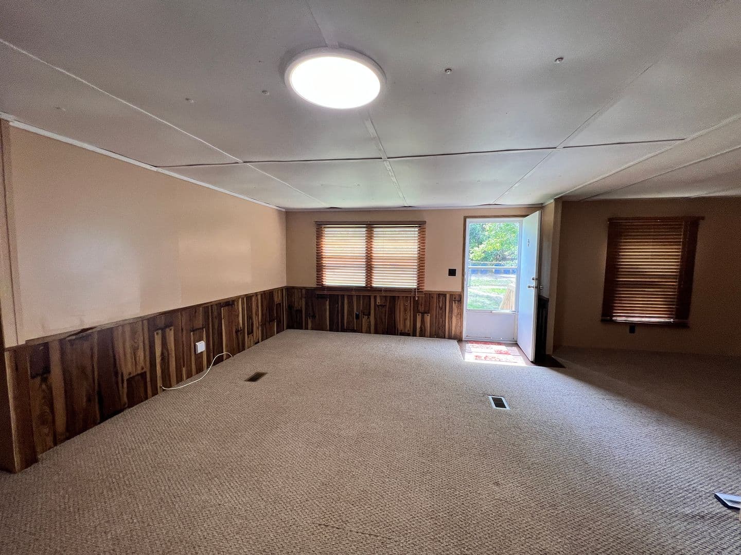 Jacksonville Apartment: 14250 Tiki Lane