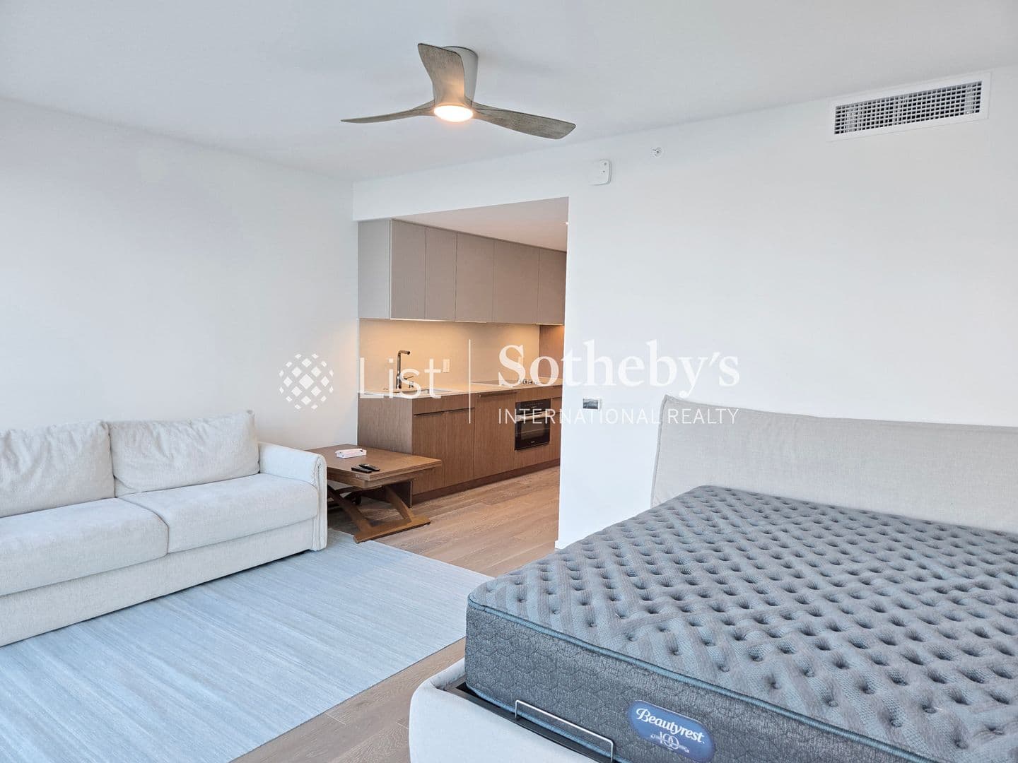 Honolulu Condo: 333 Ward Ave. #913