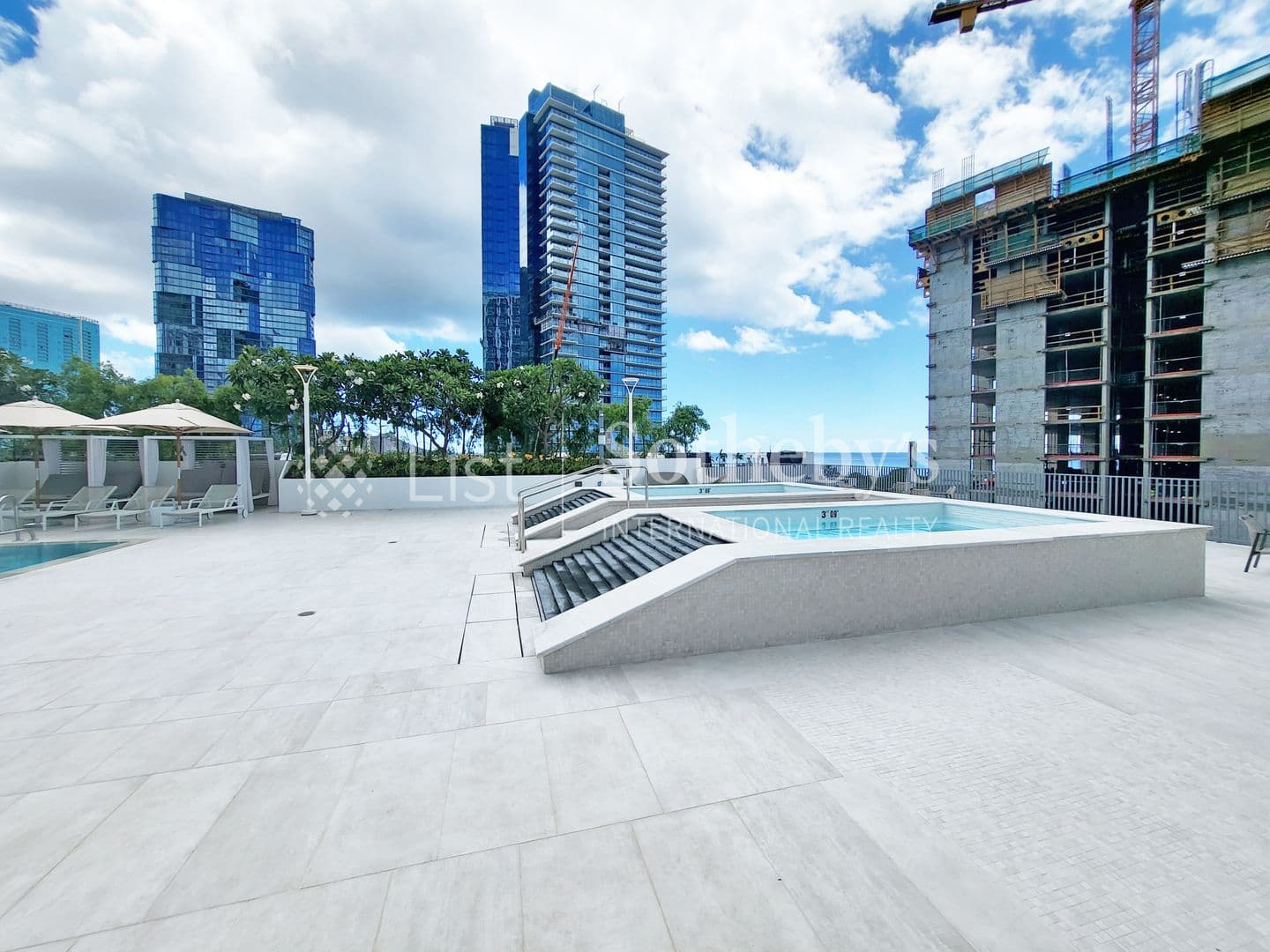 Honolulu Condo: 1000 Auahi St #2003
