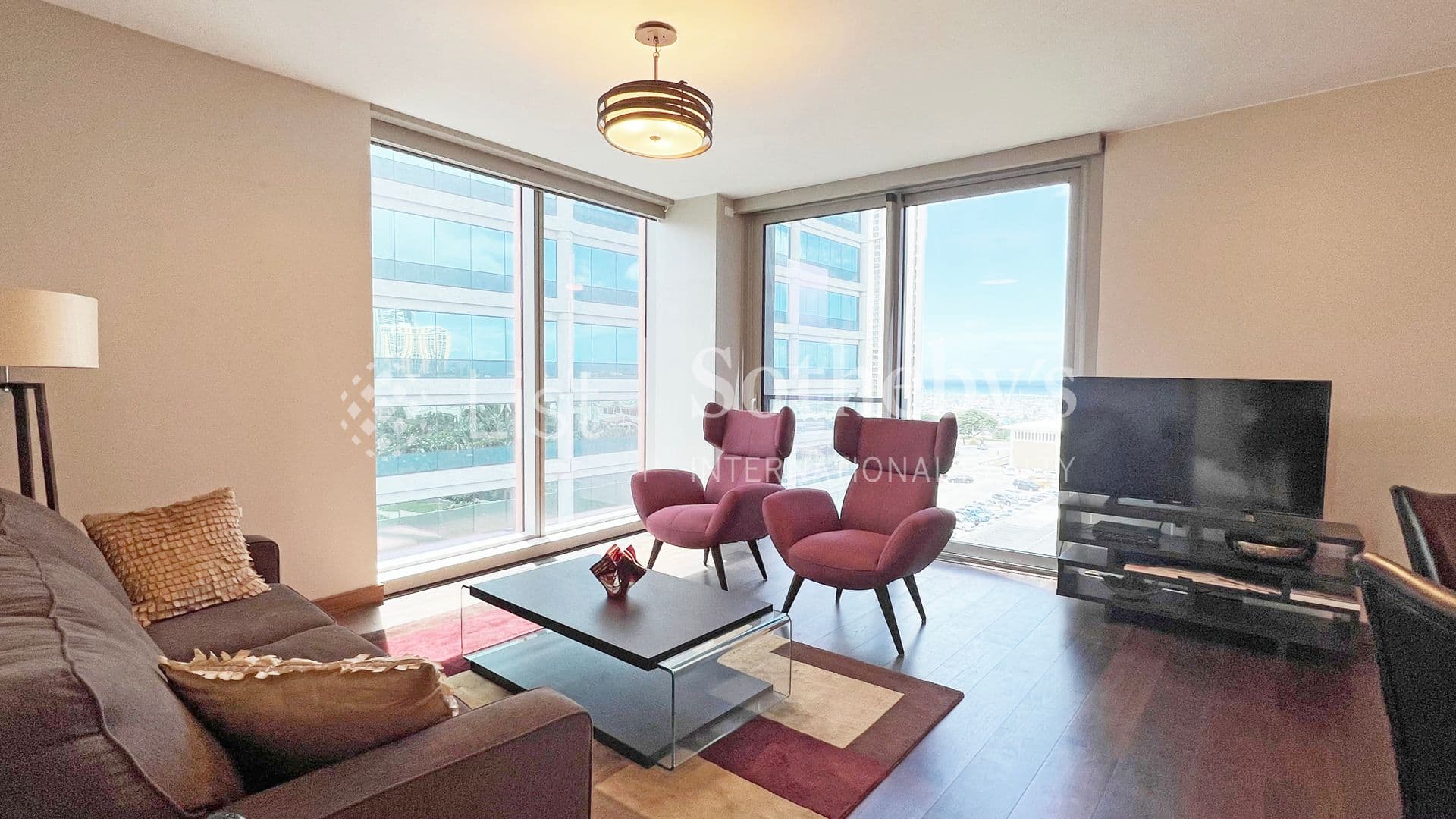 Honolulu Condo: 1555 Kapiolani Blvd #910
