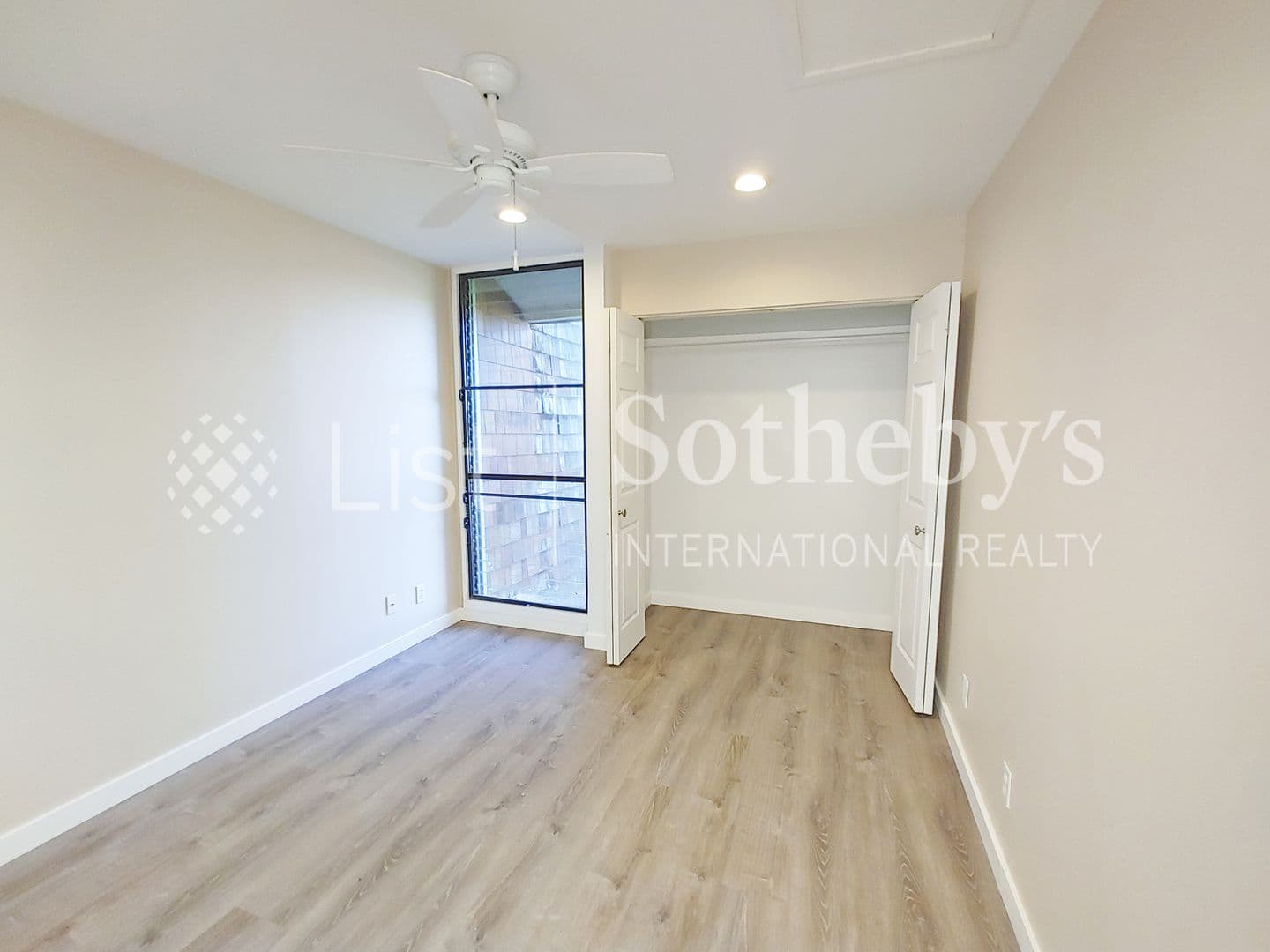 Kailua Condo: 333 Aoloa St. #416