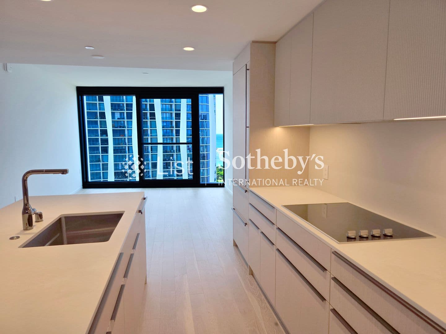 Honolulu Condo: 333 Ward Ave. #2906