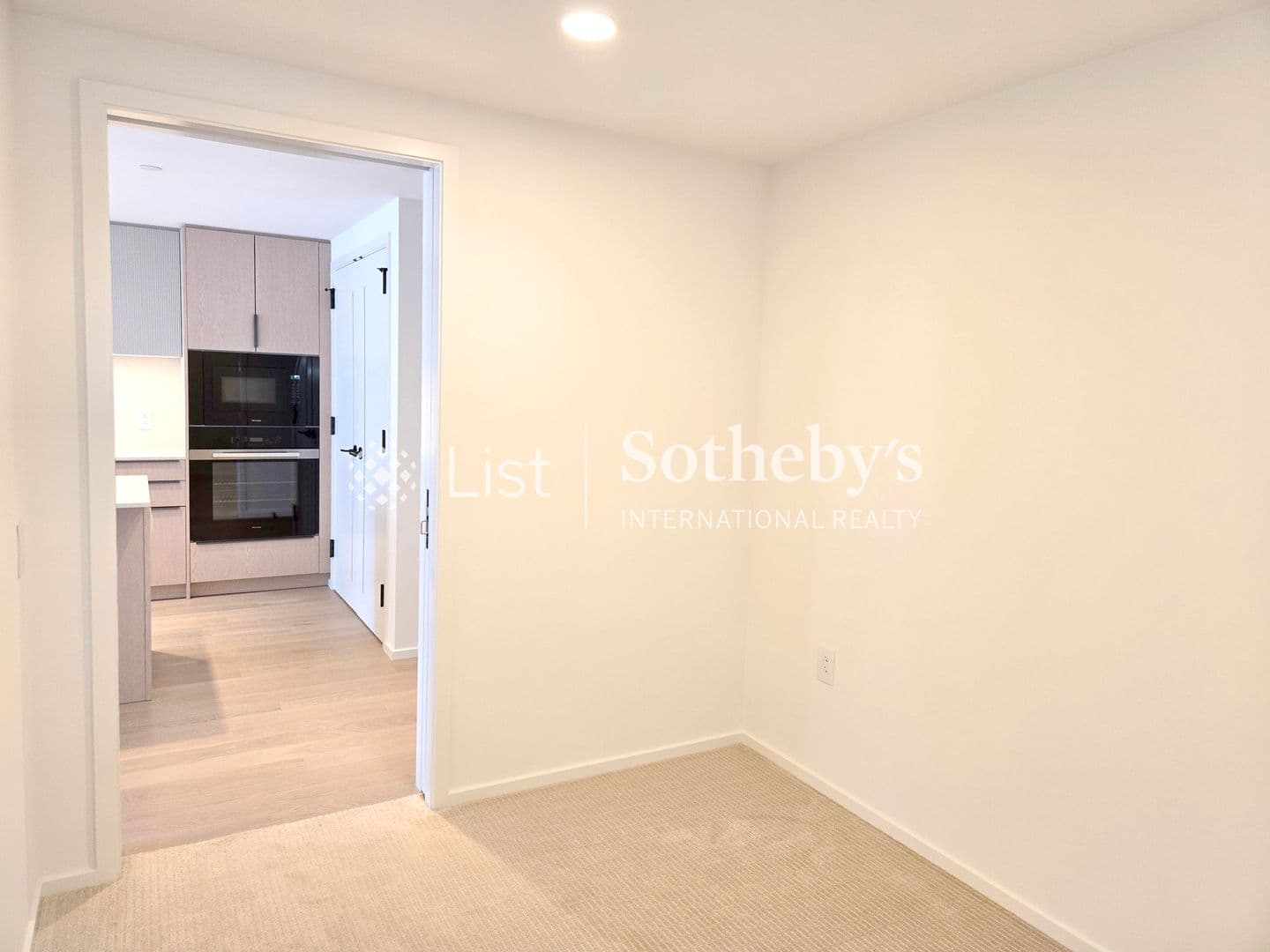 Honolulu Condo: 333 Ward Ave. #2906