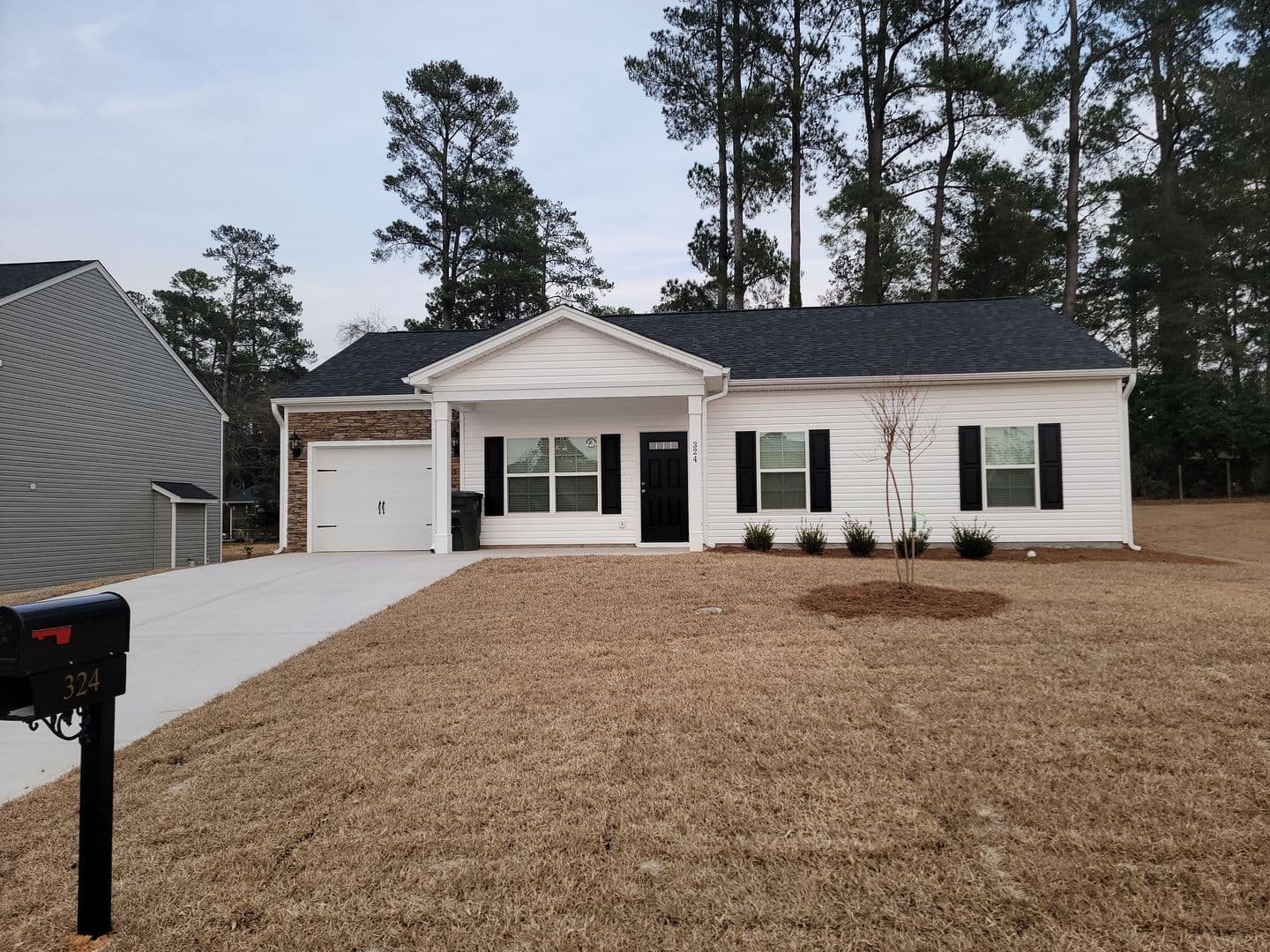 ORANGEBURG House: 324 YOUNG TOWN CIRCLE