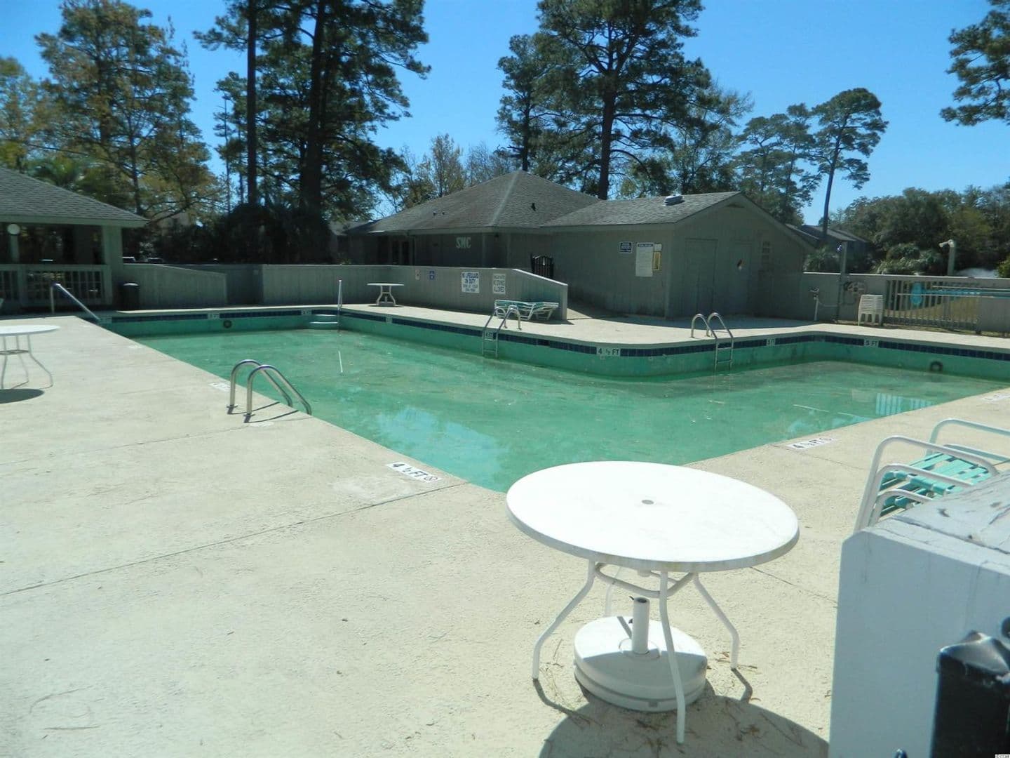 Pawleys Island House: 435 Salt Marsh Circle 19D