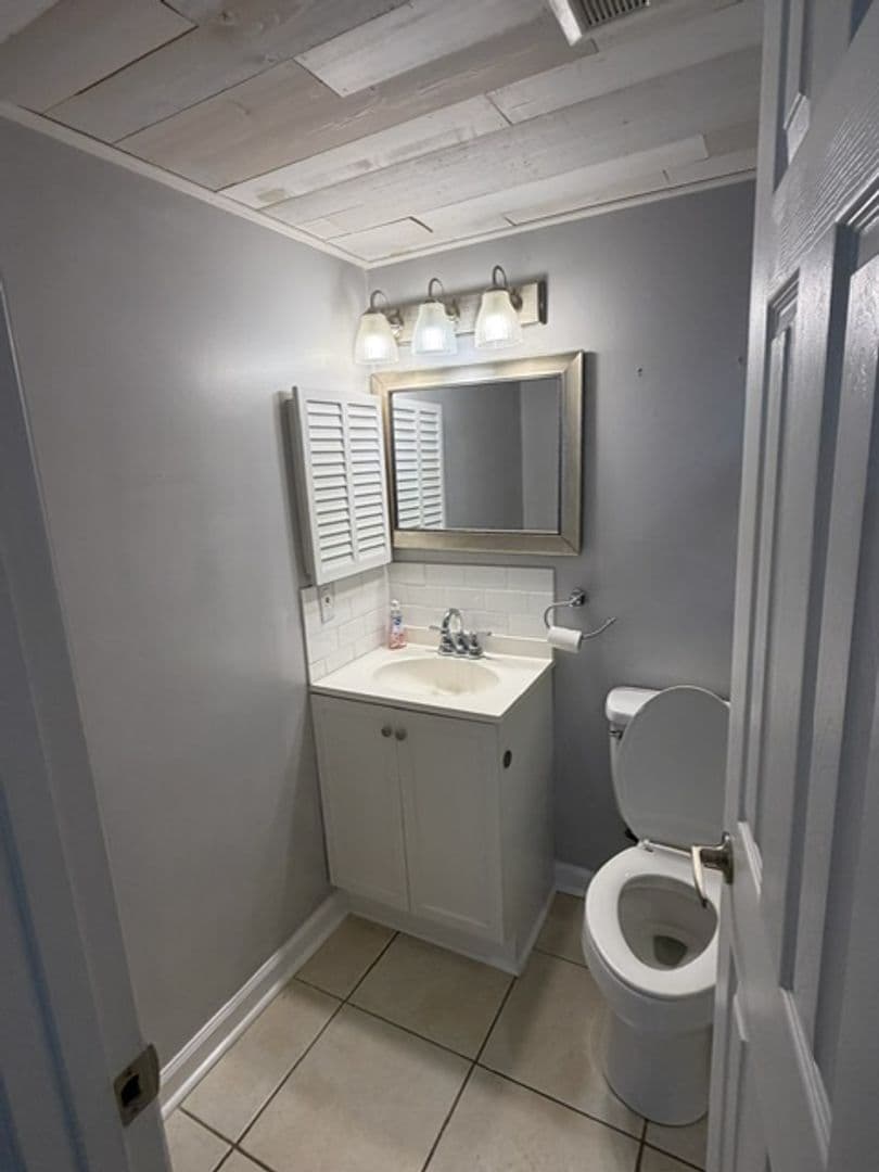Pawleys Island House: 435 Salt Marsh Circle 19D
