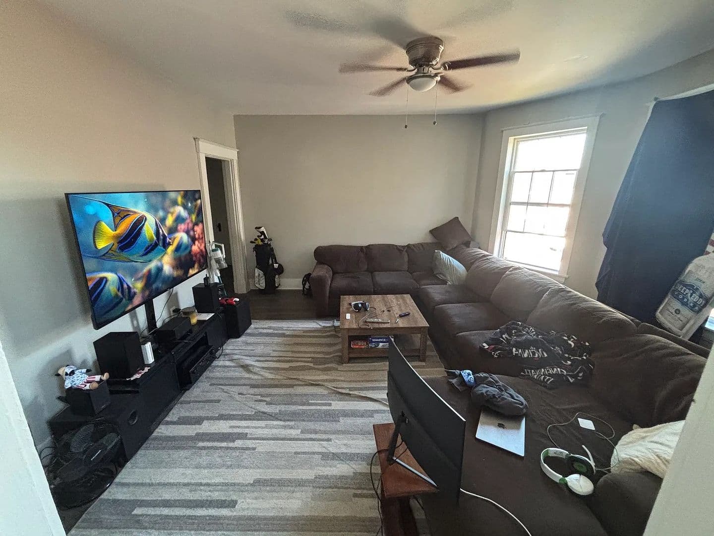 Cincinnati Apartment: 281 McCormick