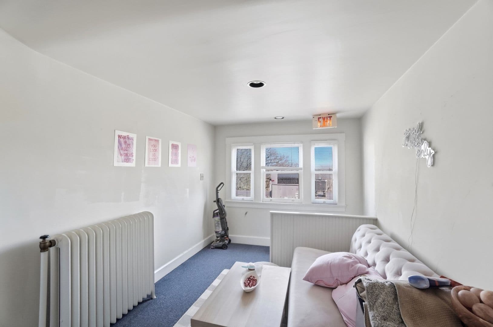 Cincinnati Apartment: 2406 Auburn Ave