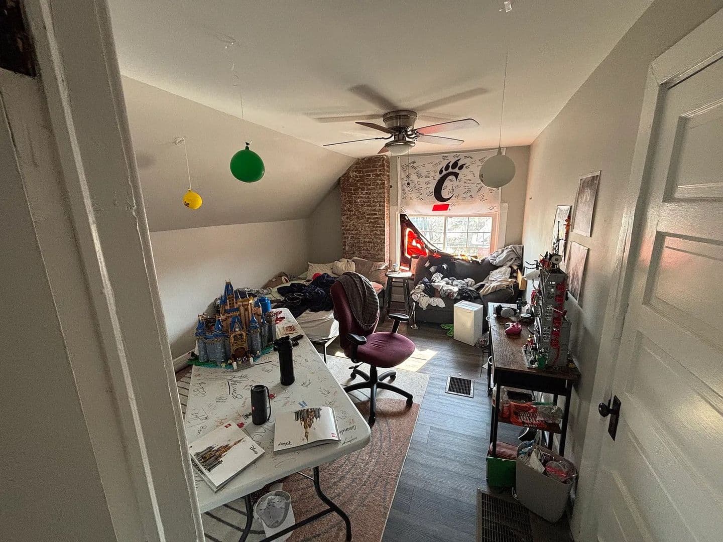 Cincinnati Apartment: 281 McCormick