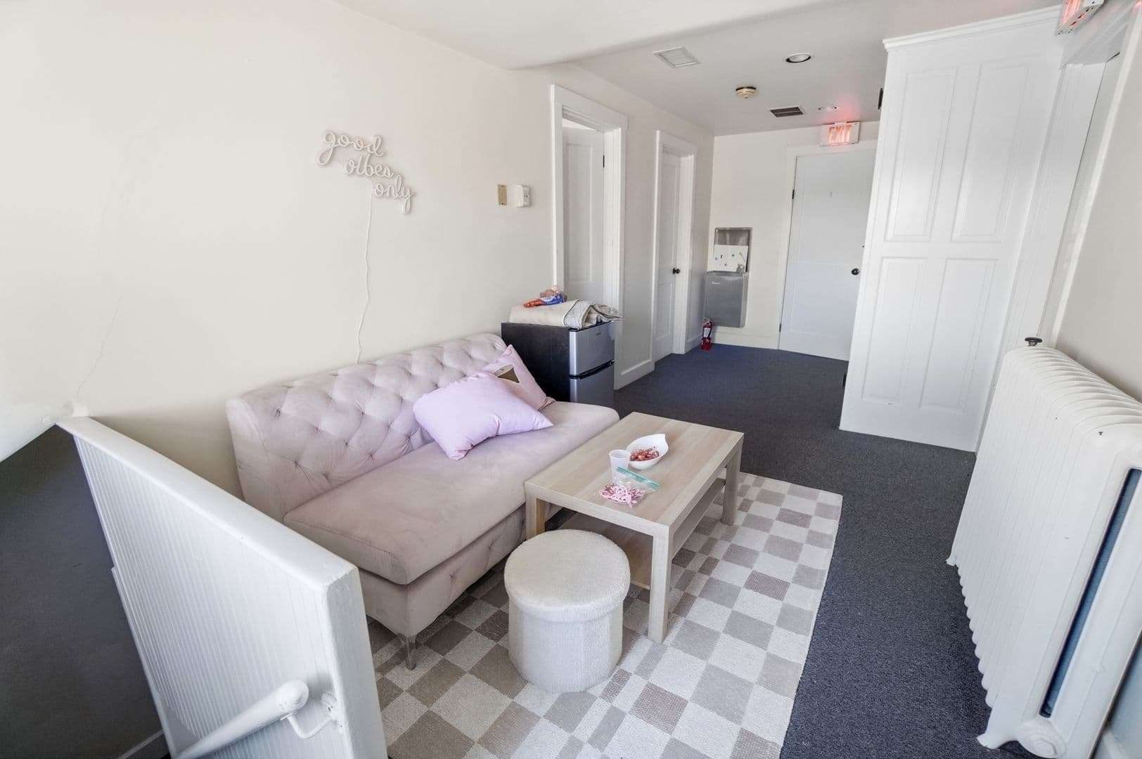 Cincinnati Apartment: 2406 Auburn Ave