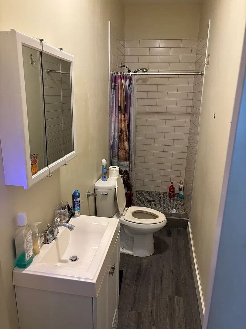 Cincinnati House: 2312 Sauer Ave