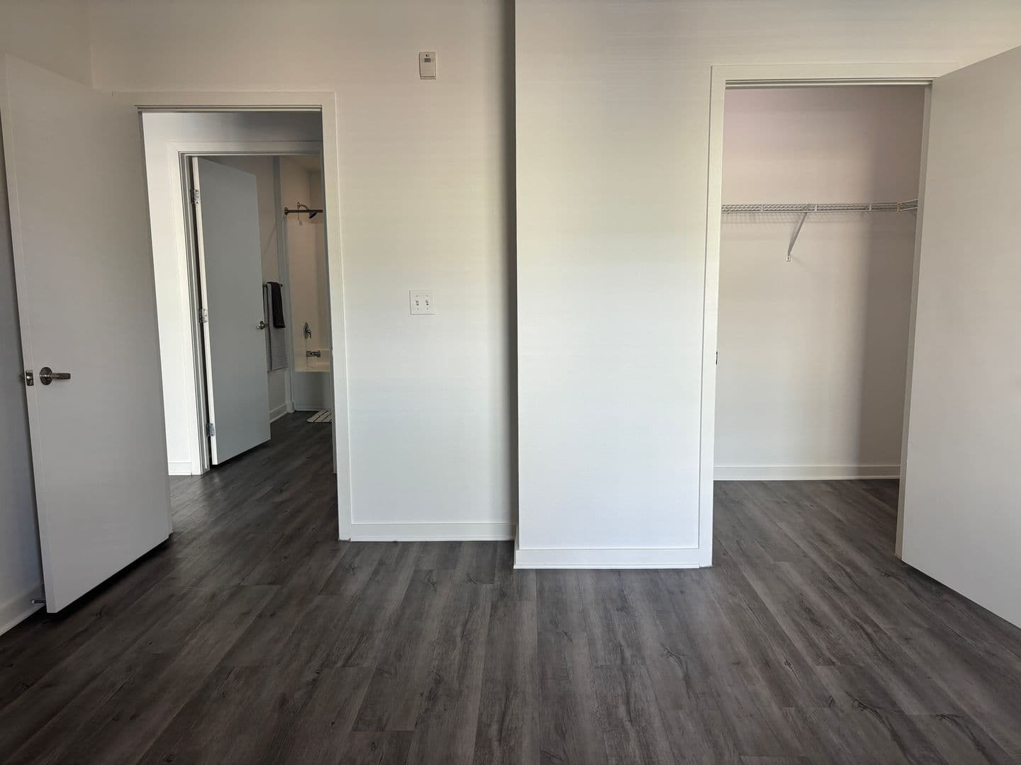 Los Angeles Apartment: 138 North Beaudry Avenue