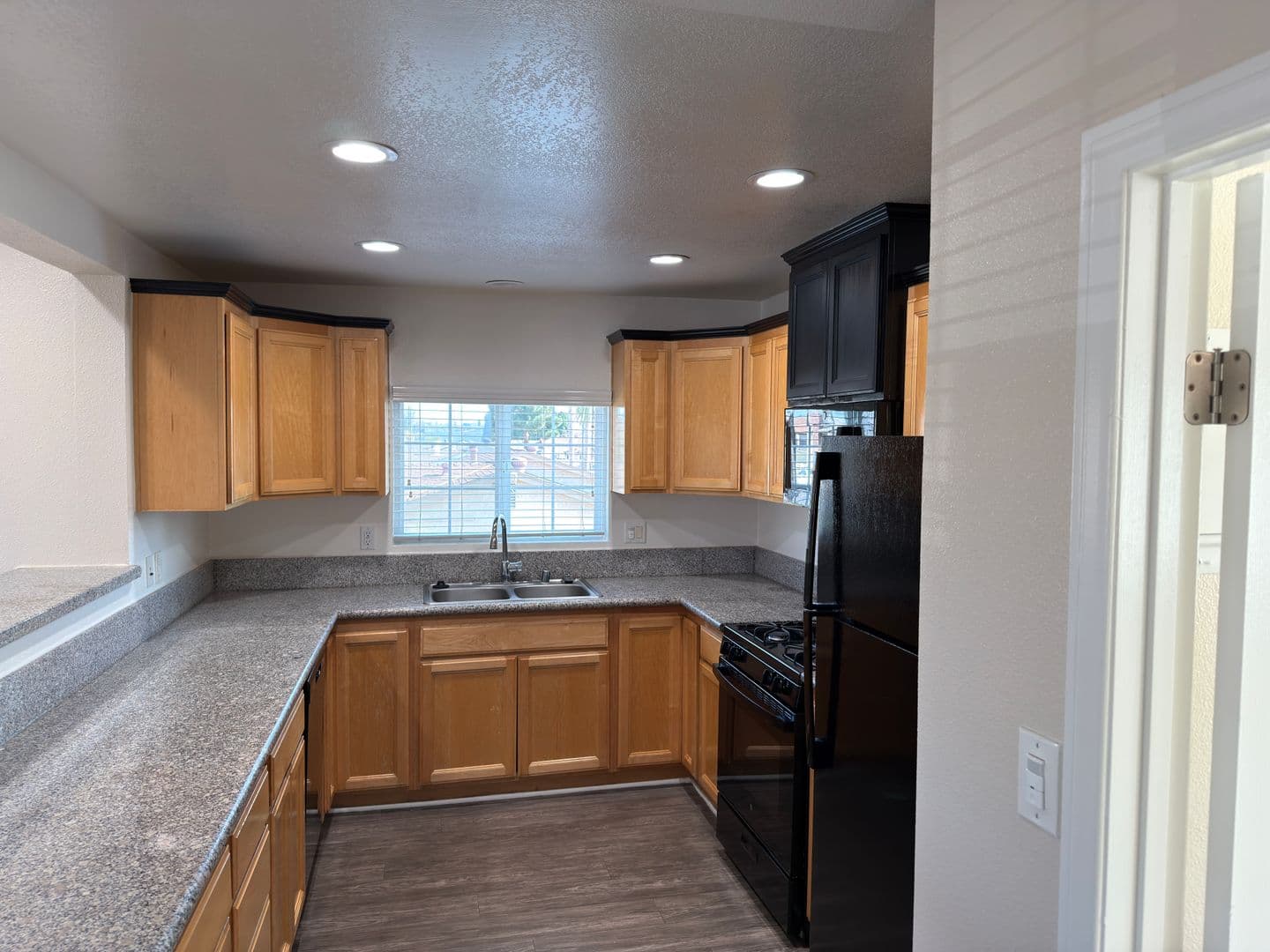 Westminster Apartment: 13751 Edwards Street