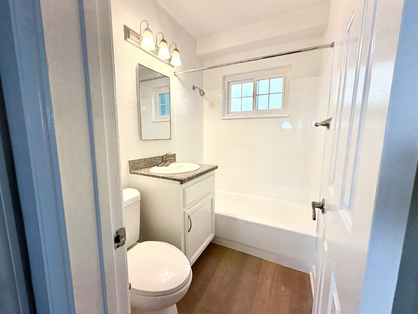 Bellflower Apartment: 16227 Eucalyptus