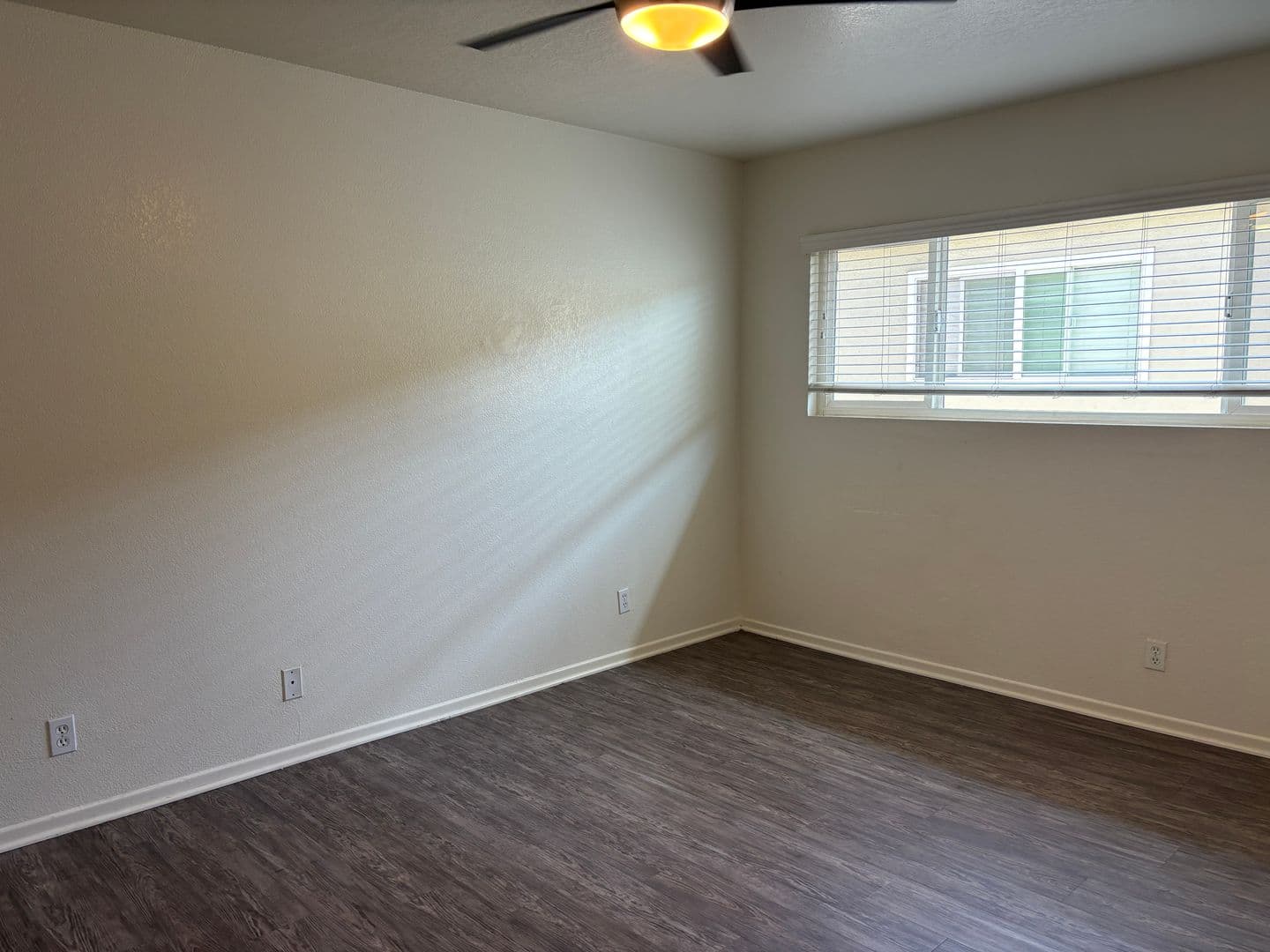 Lakewood Apartment: 4907 1/4 Hayter Avenue