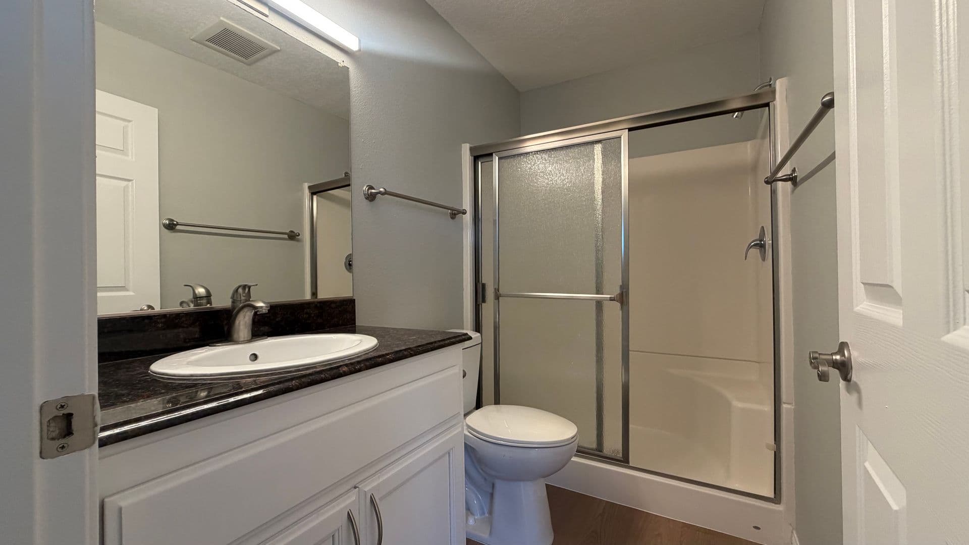 Bellflower Apartment: 14500 McNab Avenue