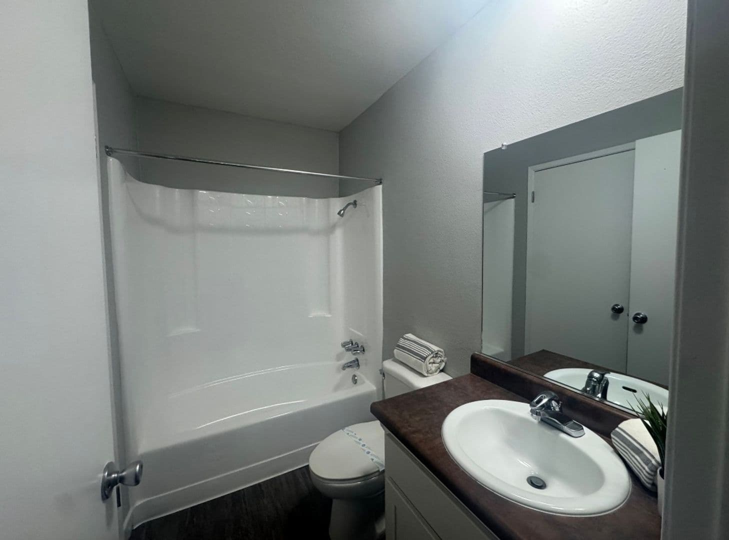 Ontario Apartment: 1352 West 5th Street