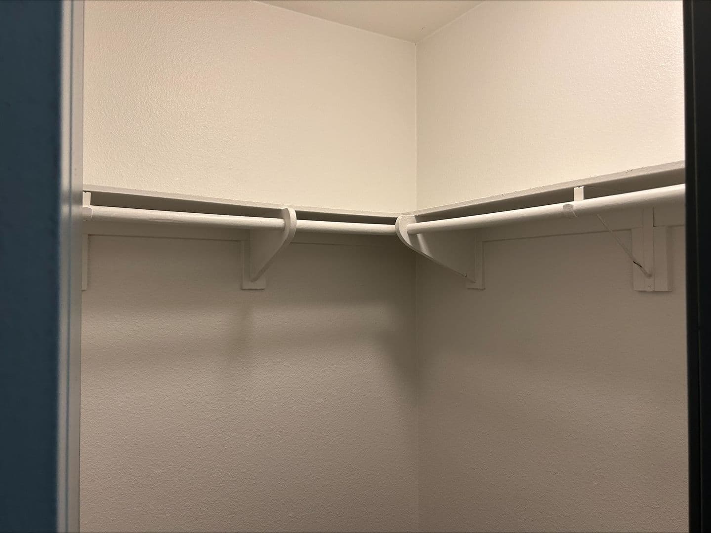 Fullerton Apartment: 2656 Associated Road