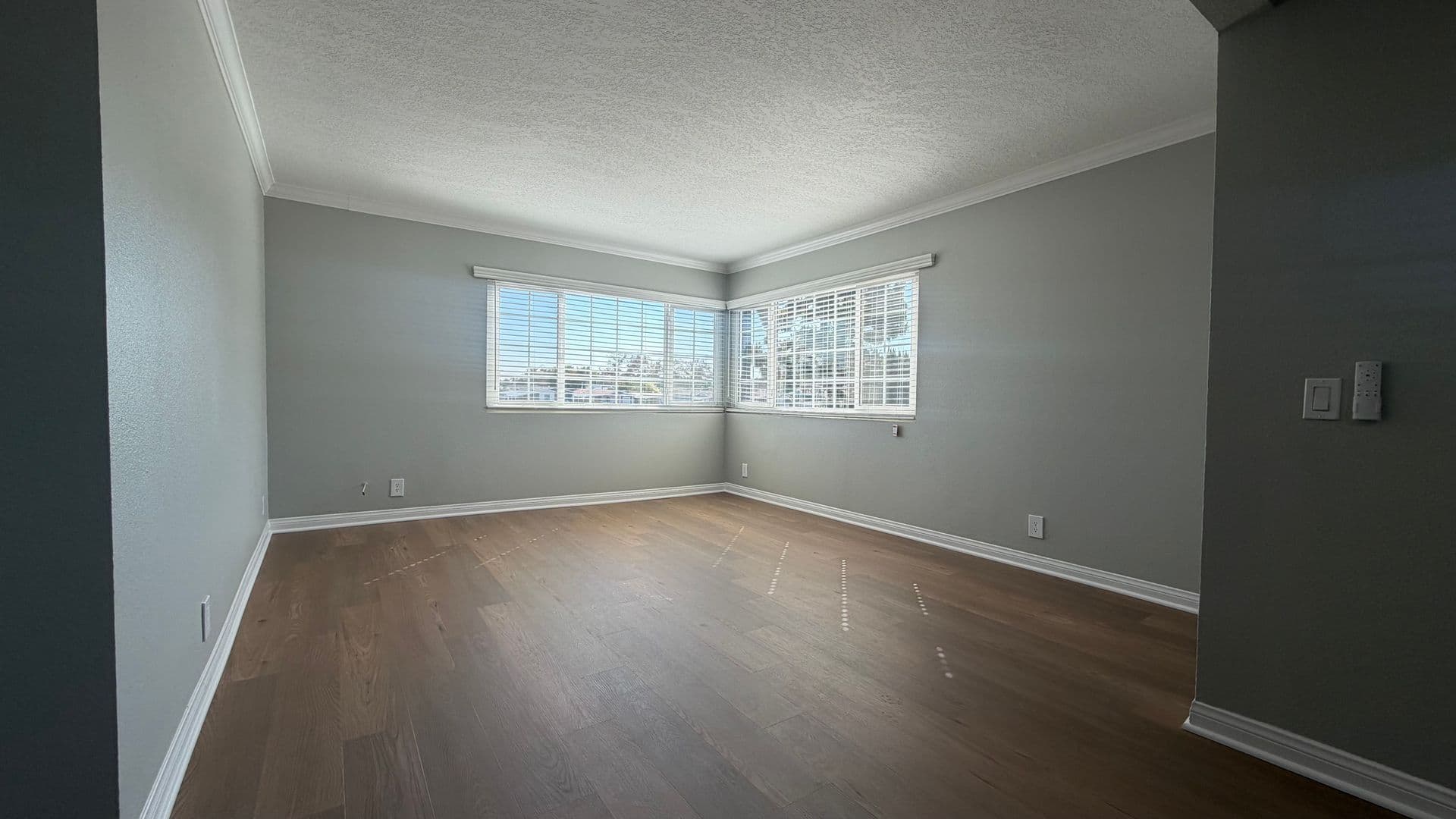 Bellflower Apartment: 14500 McNab Avenue