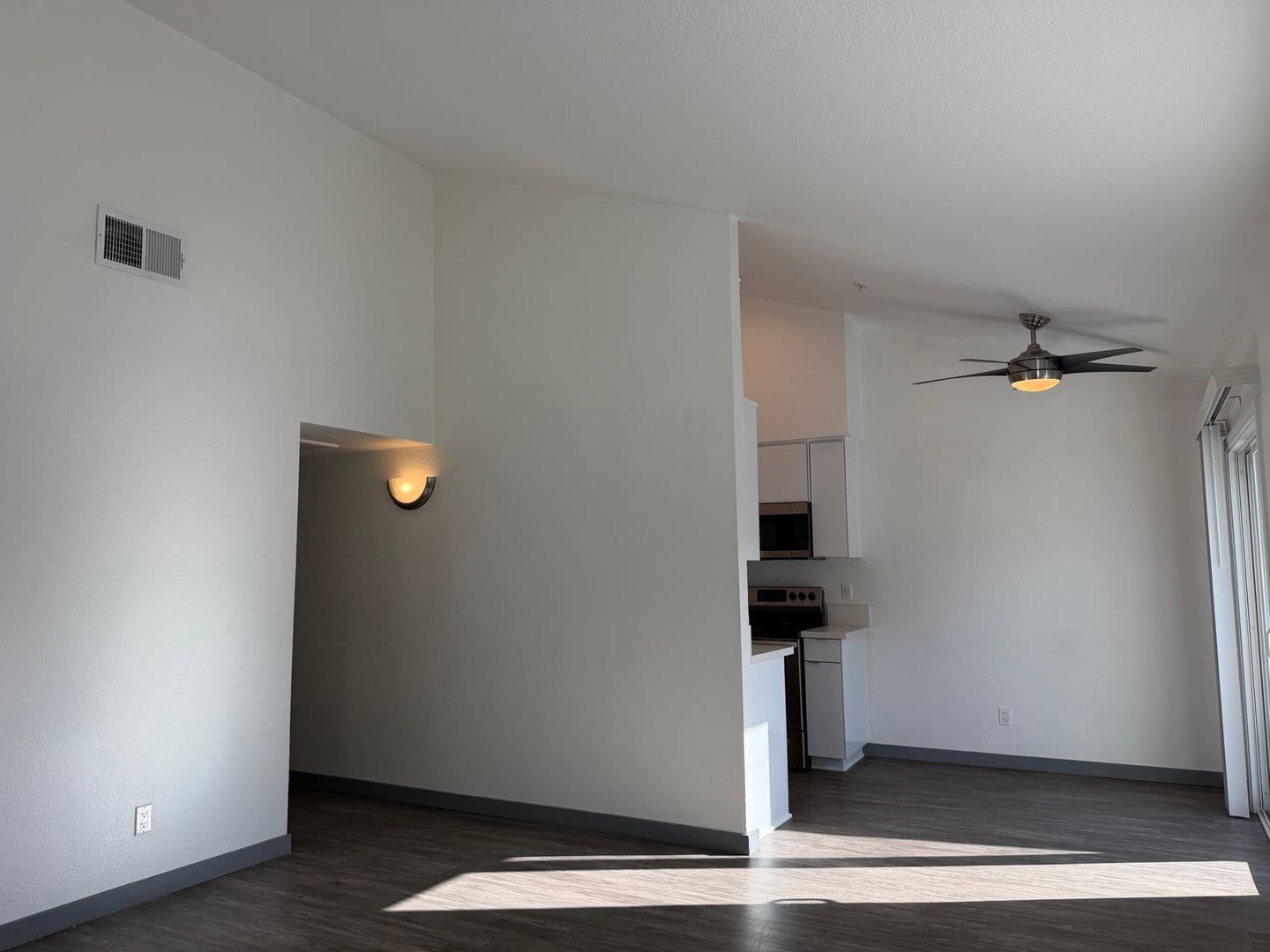 Fullerton Apartment: 2656 Associated Road