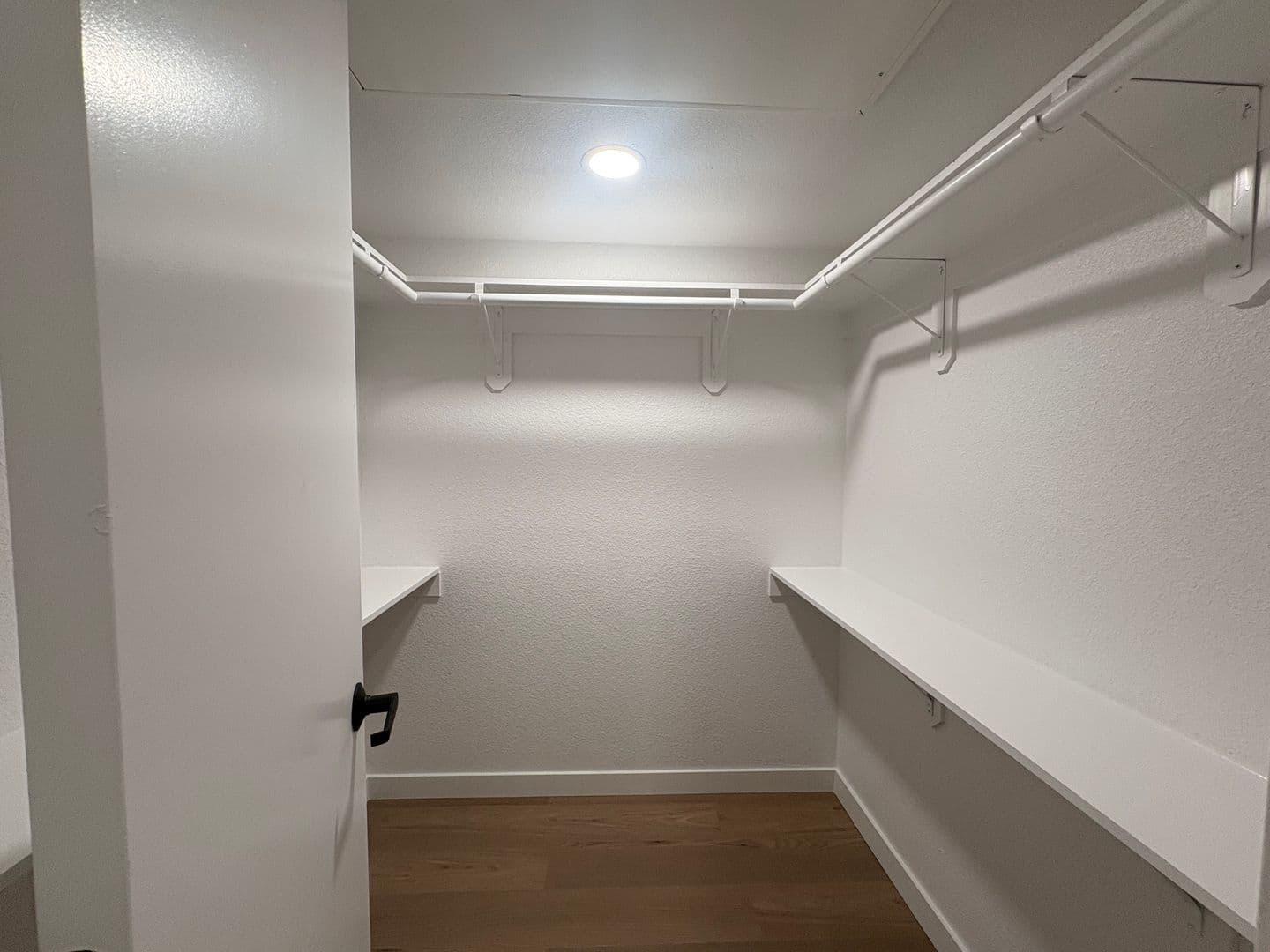 Costa Mesa Apartment: 2855 Pinecreek Drive