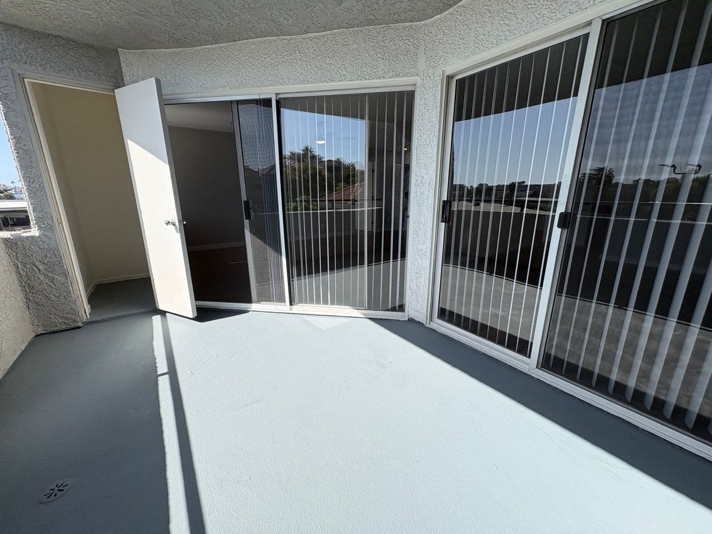 Costa Mesa Apartment: 2855 Pinecreek Drive