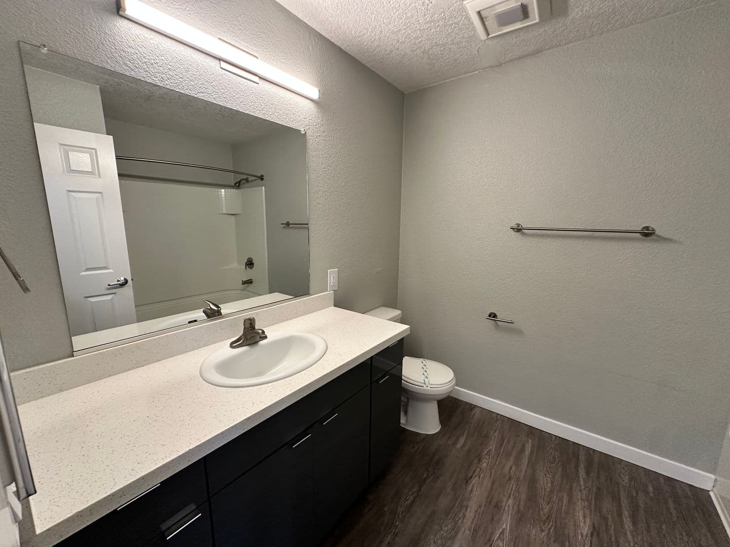 Santa Ana Apartment: 2111 W. 17th Street