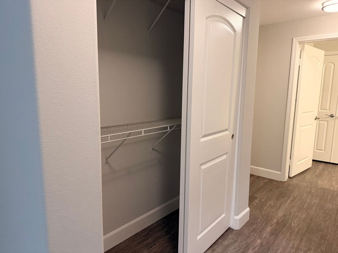 Anaheim Apartment: 2100 E. Katella Avenue