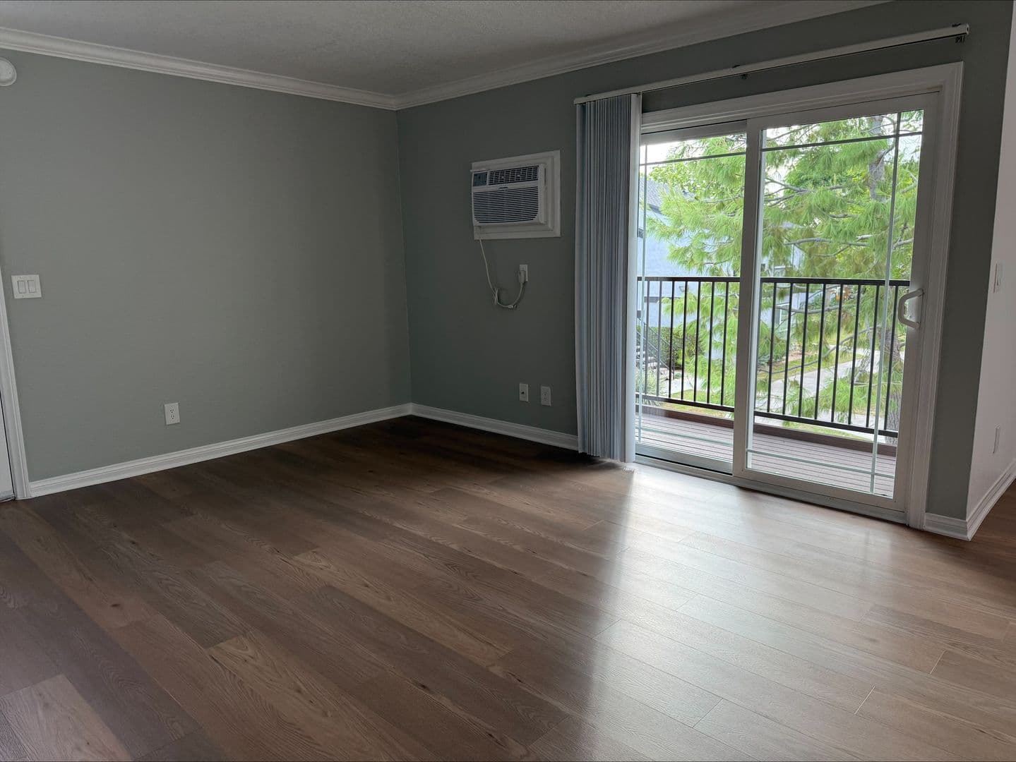 Fullerton Apartment: 1501 S. Highland Avenue