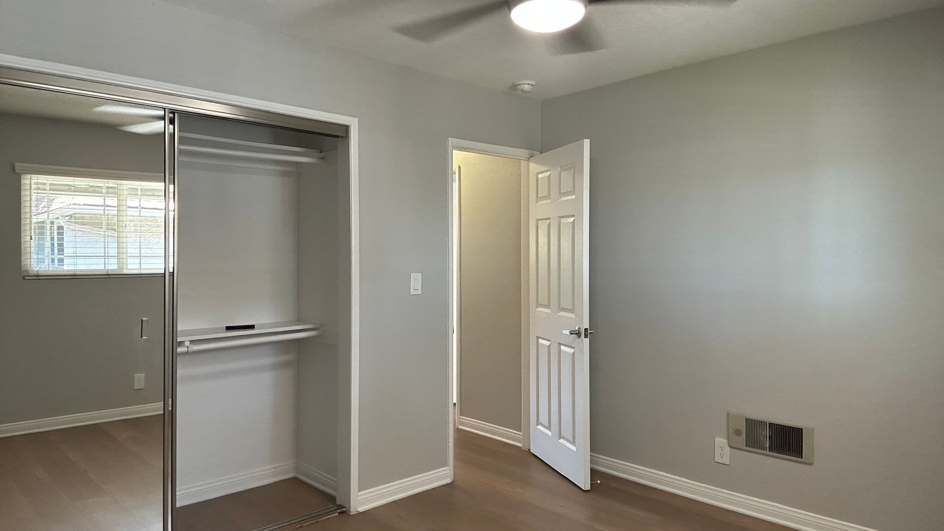 Anaheim Apartment: 2828 W. Ball Road