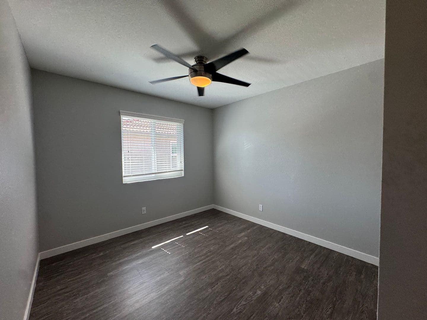 Riverside Apartment: 3957 Pierce Street