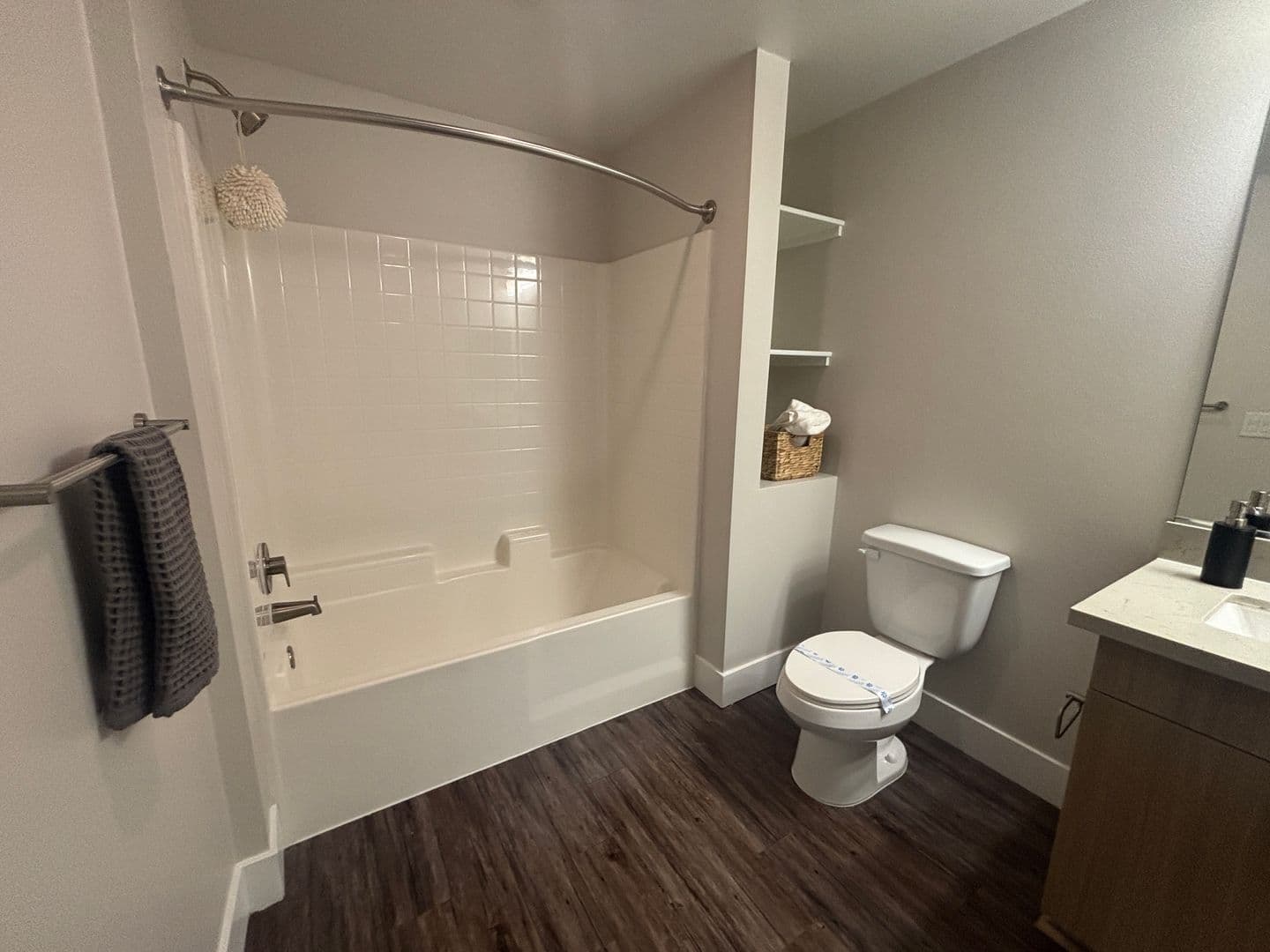 Chino Hills Apartment: 15101 Fairfield Ranch Road