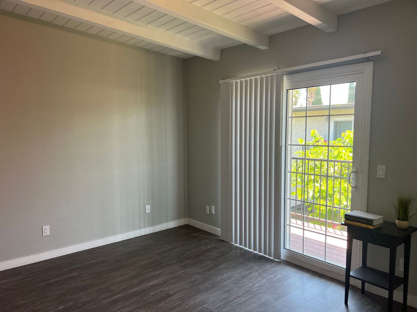Santa Ana Apartment: 2701 W. McFadden Ave.