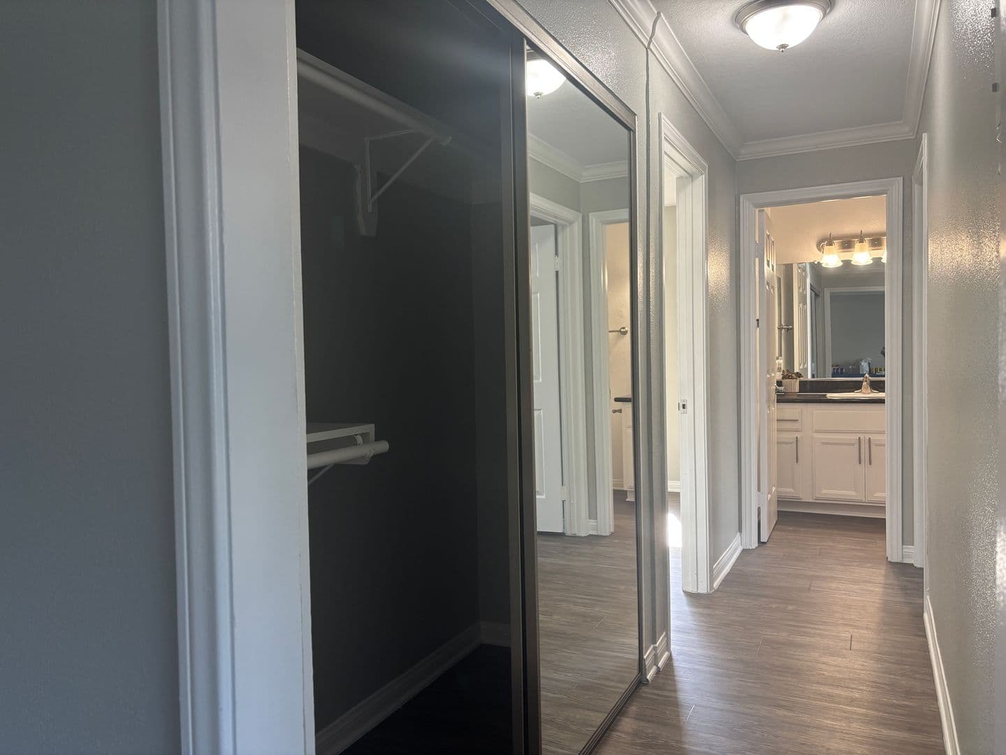 Anaheim Apartment: 201 S. Magnolia Avenue