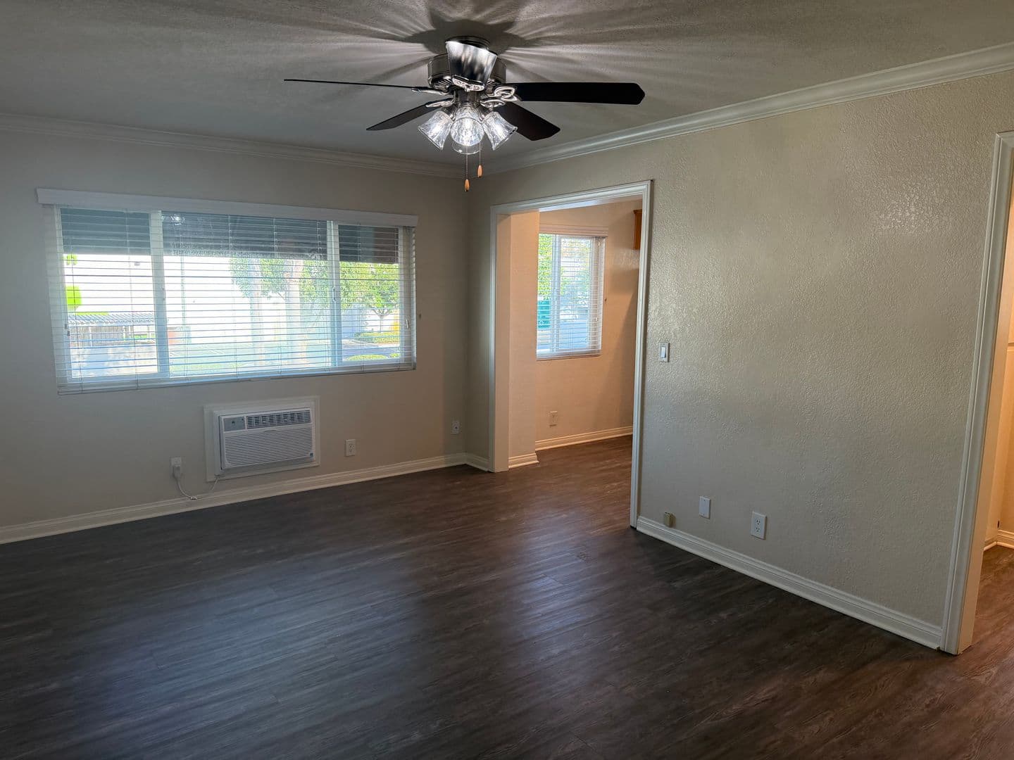 Lakewood Apartment: 4907 1/4 Hayter Avenue