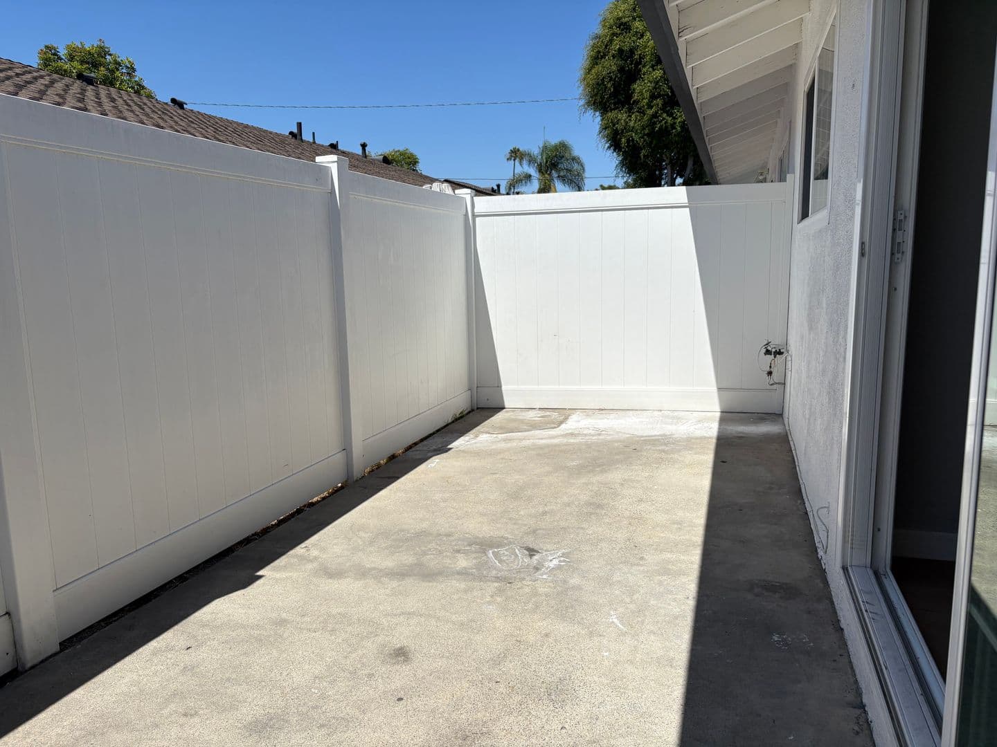 Anaheim Apartment: 730 S. Beach Blvd.