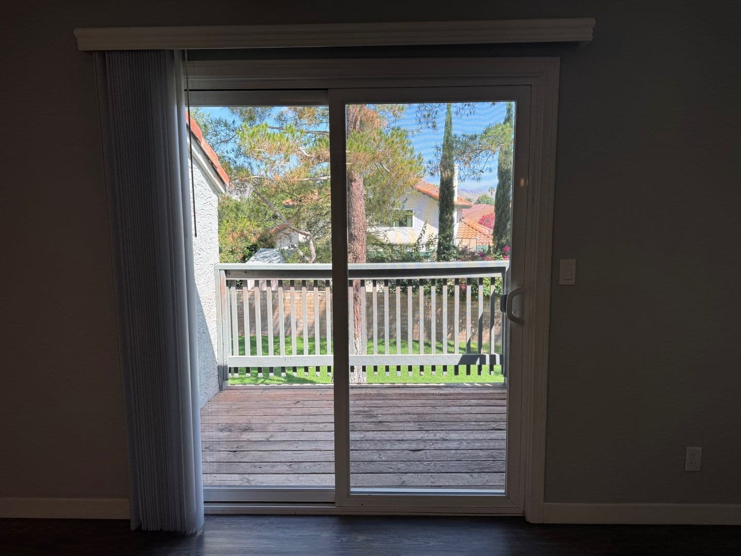 Riverside Apartment: 3957 Pierce Street